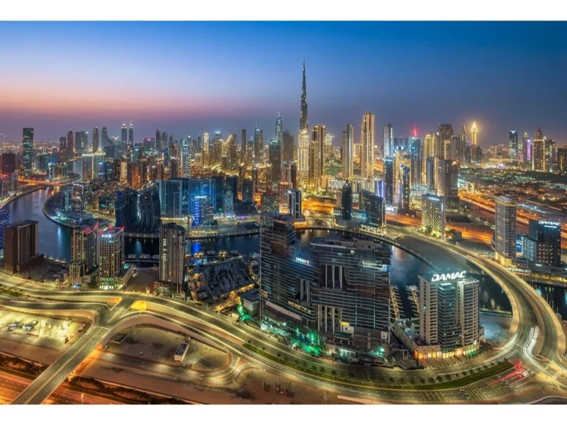 Dubai's real estate market sees a 25% year-on-year increase with AED 33.7 billion in transactions through August 2023.